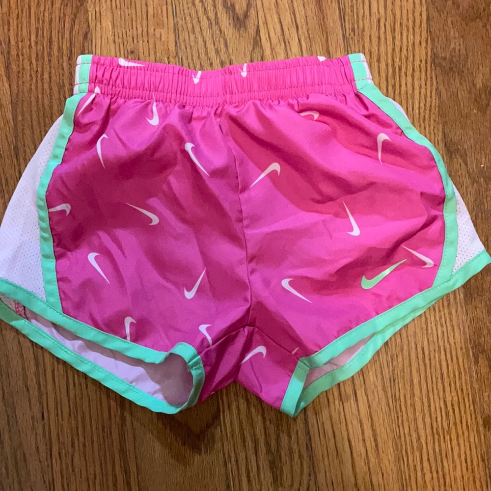 Toddler girls Nike shorts